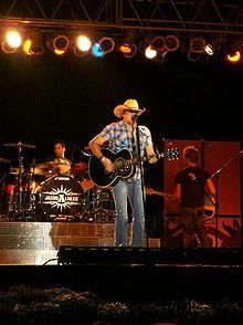 Sponsorpitch & Jason Aldean