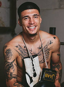 Sponsorpitch & Dusty Hernandez-Harrison