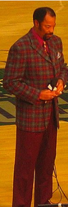 Sponsorpitch & Walt "Clyde" Frazier