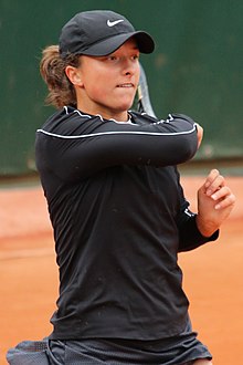 220px swiatek rg19 (1) (48199020336)