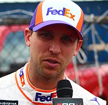 220px denny hamlin (48069992123)