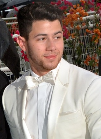 Nick jonas cannes 2019 (cropped)