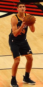 Sponsorpitch & Grayson Allen