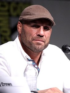 Sponsorpitch & Randy Couture
