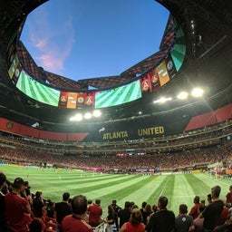 Sponsorpitch & Sponsor Restrooms at Mercedes-Benz Stadium